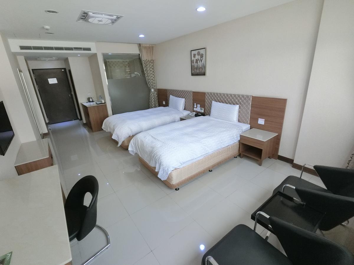 雲林斗六福爾摩莎大飯店 Hotel Exterior photo